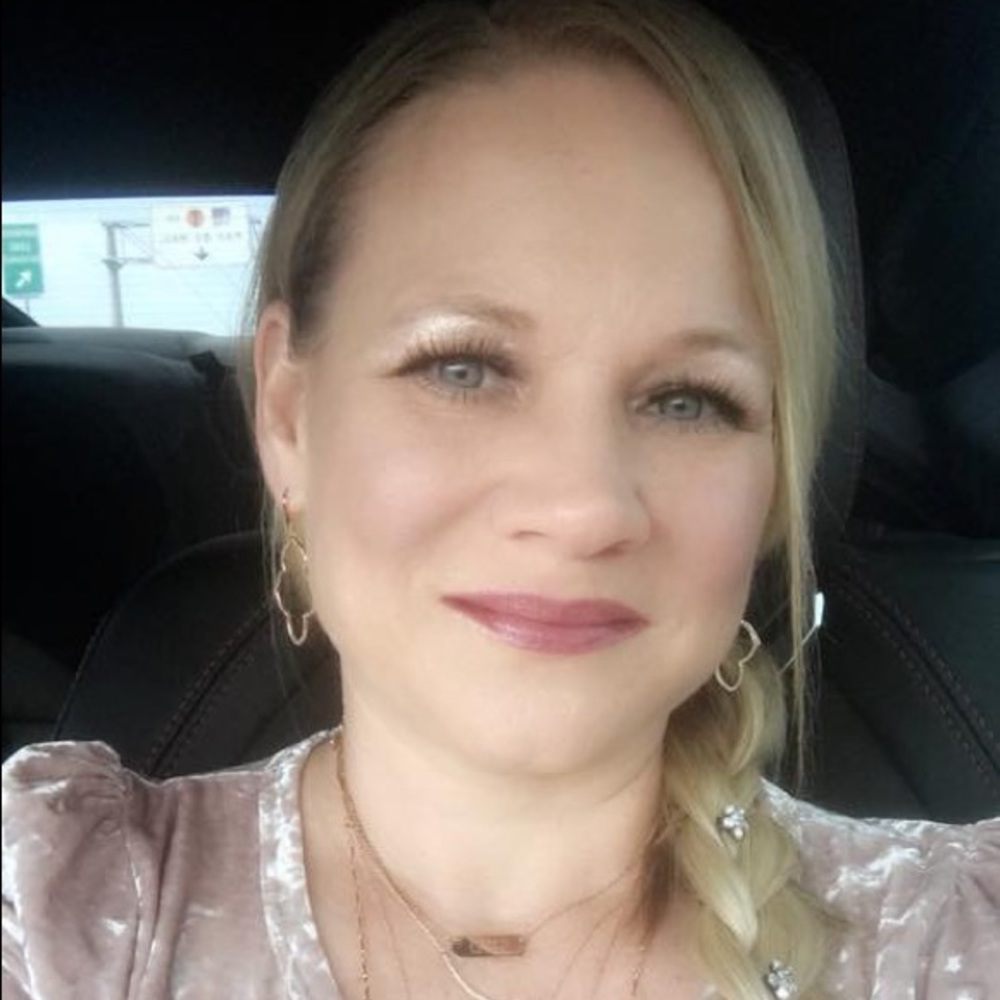 Meet your Ambassador Posher, Sharry